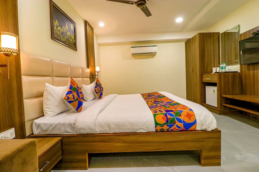 Prime K9 Regency by Fabhotel