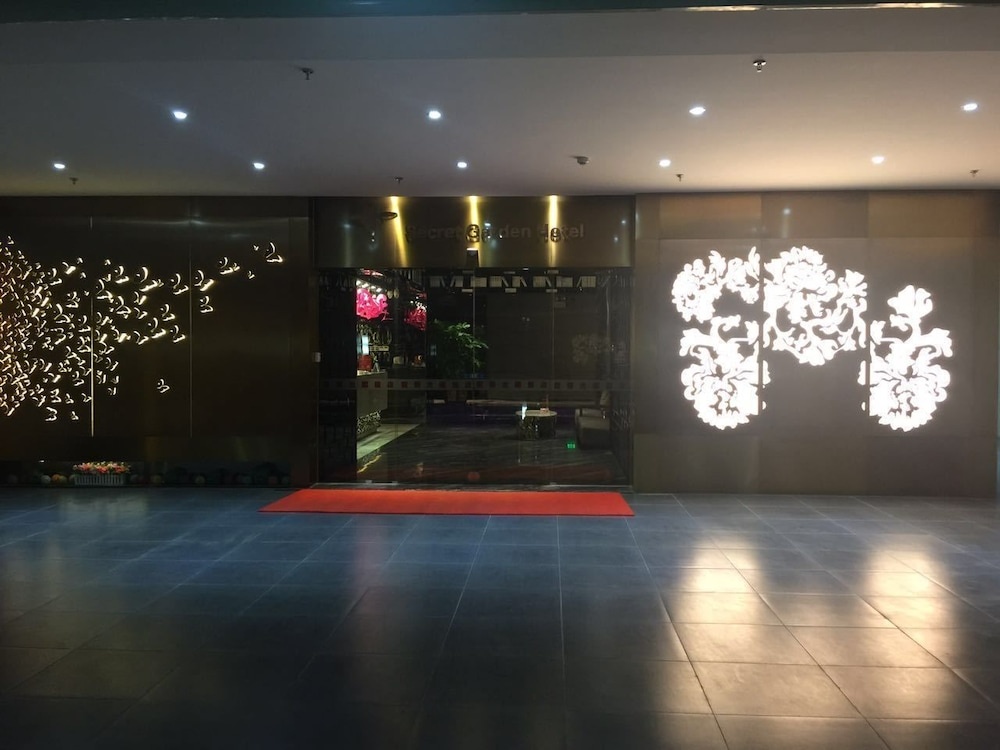 Secret Garden Hotel