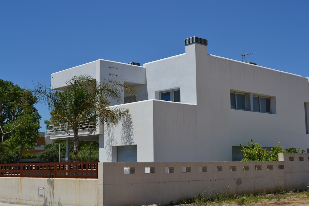 Villa Ardiaca TVL 16