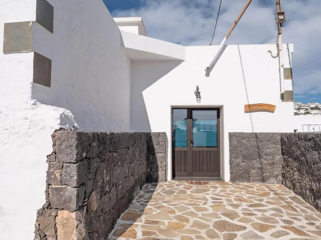 3 Bedrooms Cottage