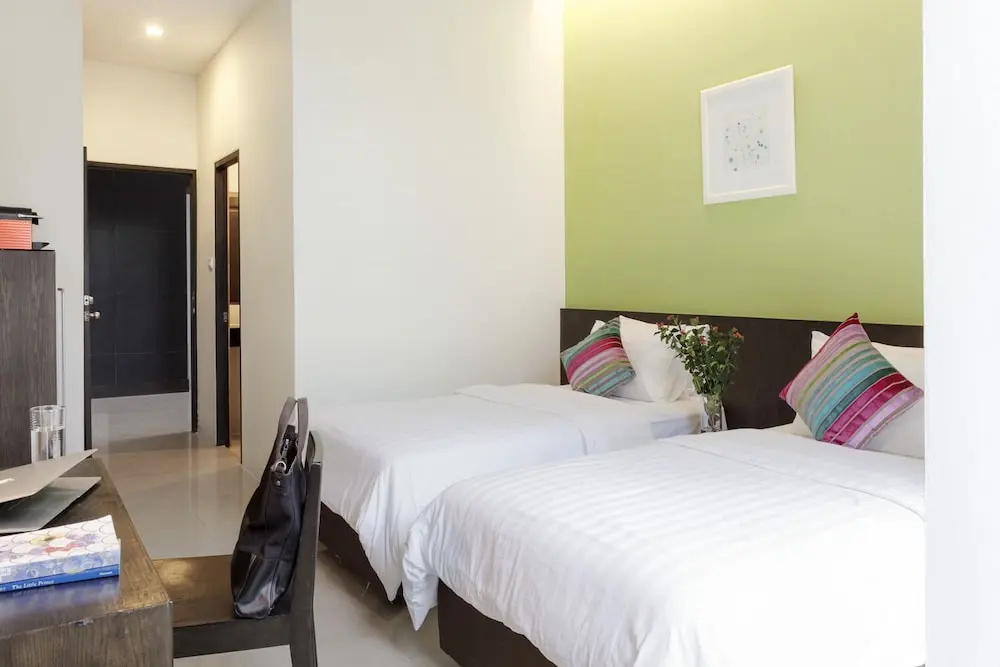 Economy Double room with balcony (twin beds)