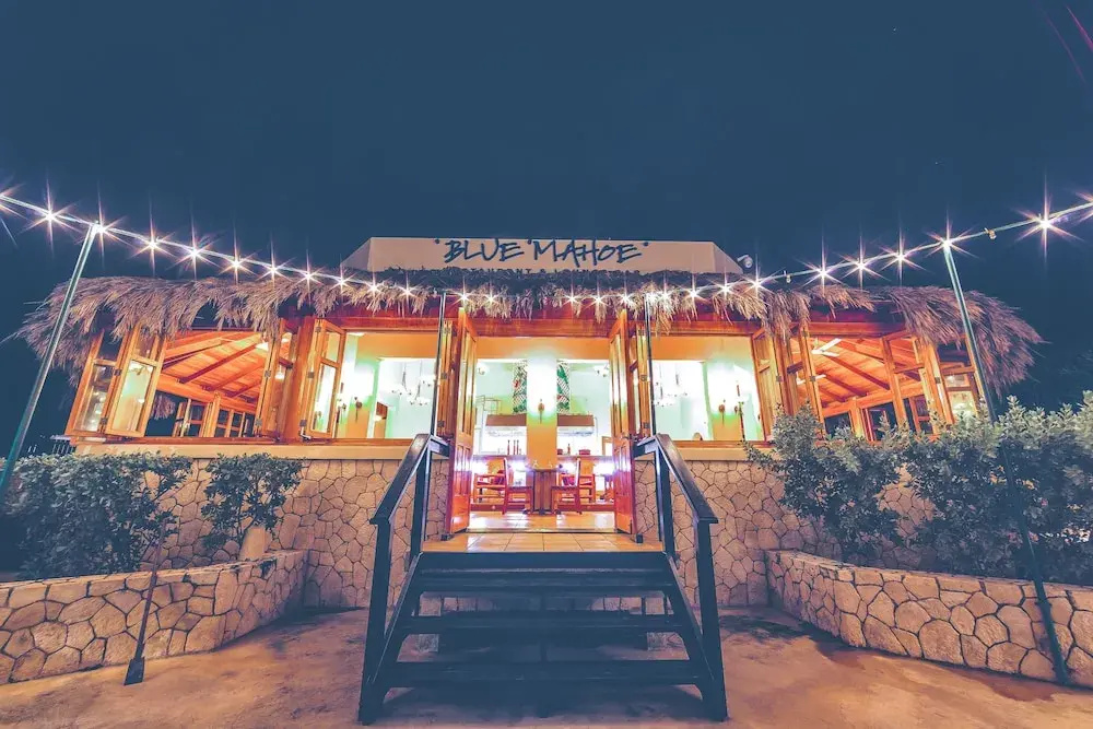 Ocean Cliff Hotel Negril Limited