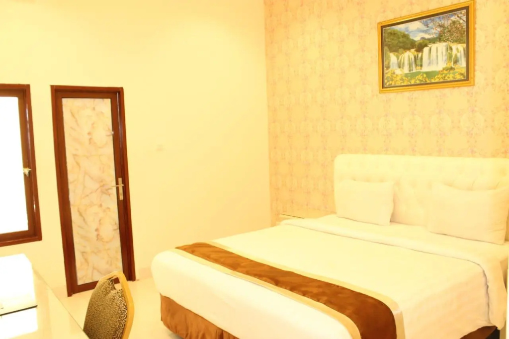 Grand Town Hotel Maros
