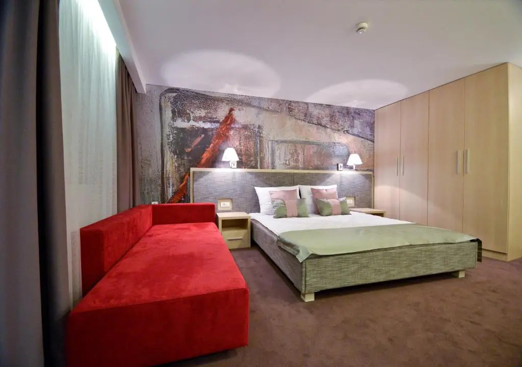 Comfort room