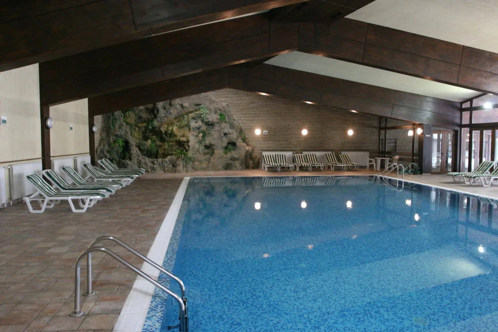 Hotel photo 12
