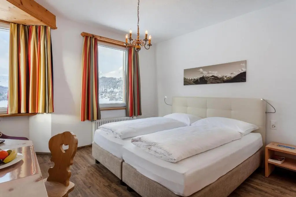 Comfort Double room with lake view (full double bed)