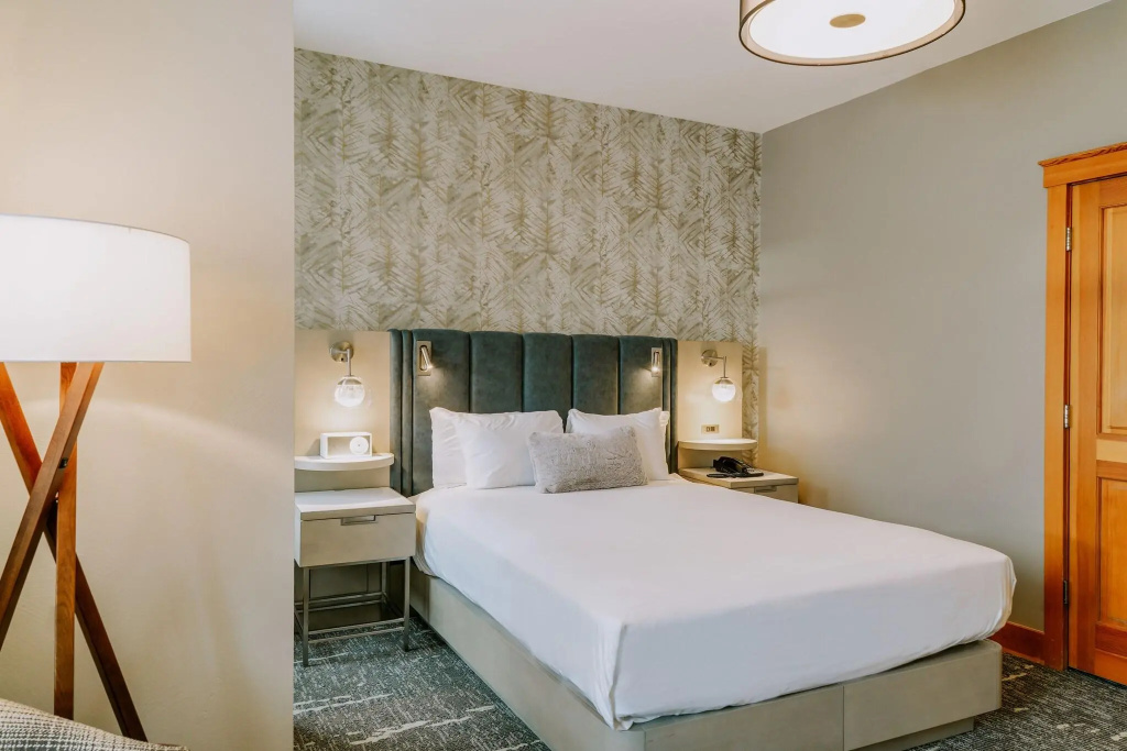 The Summit Hotel at Big Sky Resort — 4