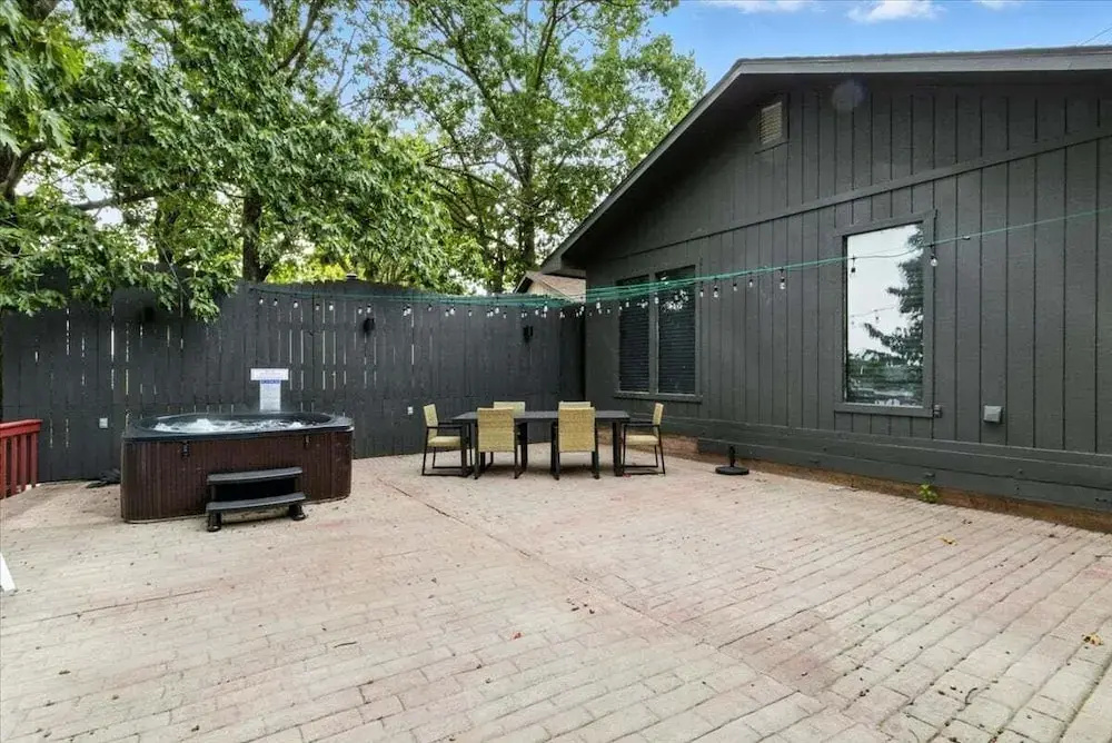 Hot Tub, Main Channel Views, Great Outdoor Spaces, Blackstone