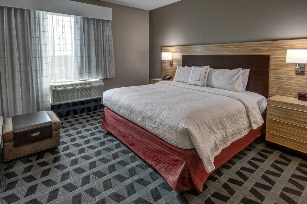 TownePlace Suites by Marriott Hot Springs - фото 35