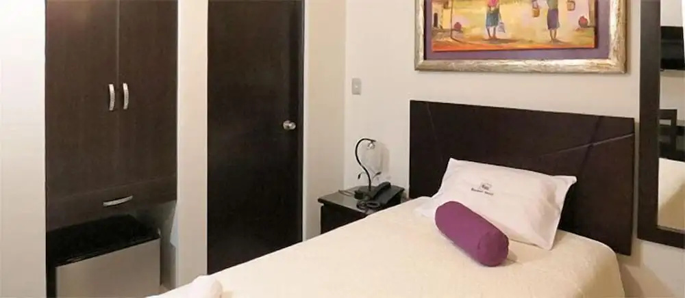 El Cacique Hotel - Chambres