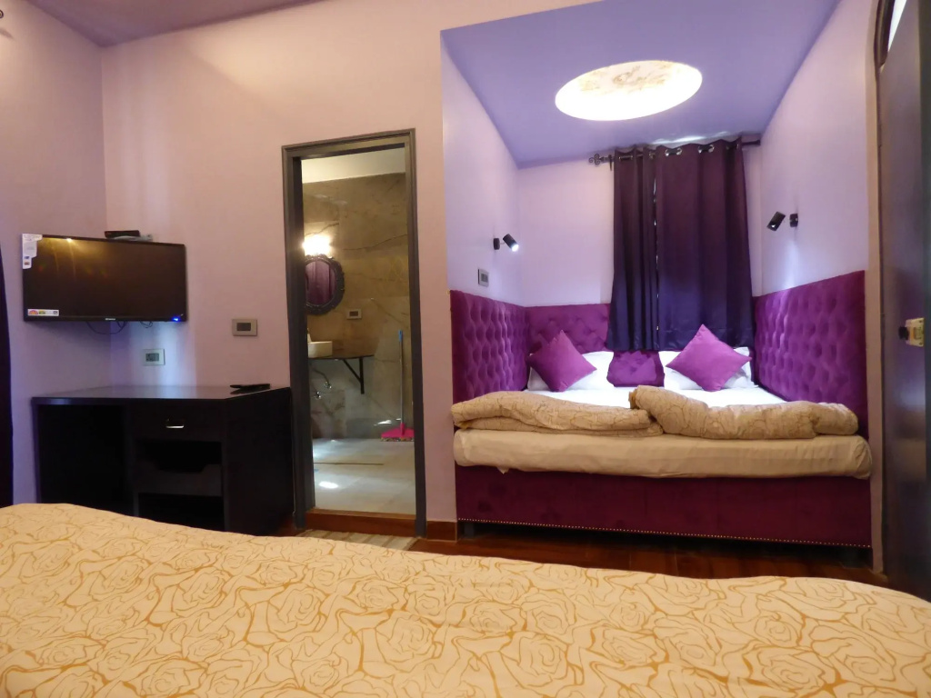 Maya Hotel