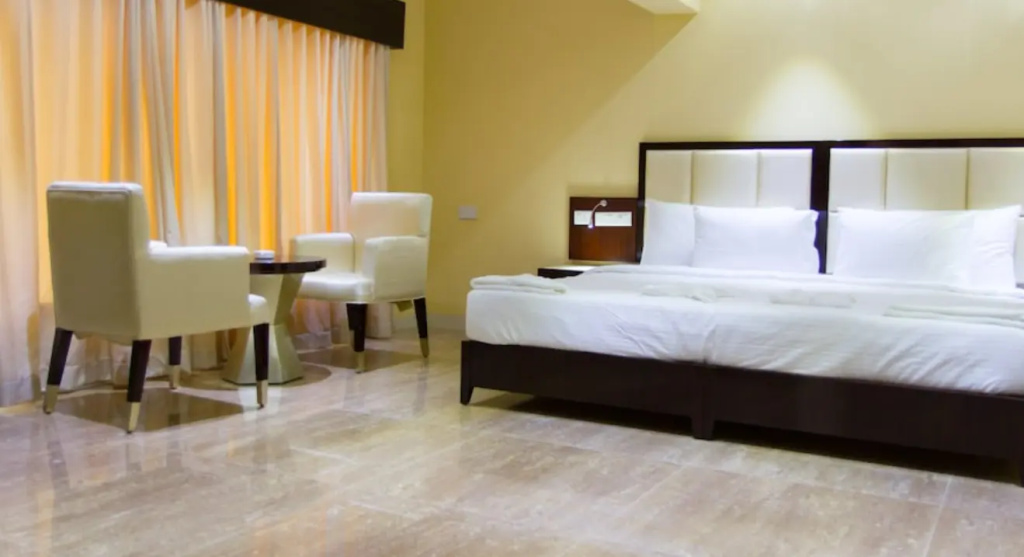 Hotel Karishma Grand - Chambres