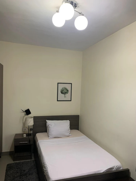 Standard Single room with balcony (single bed)