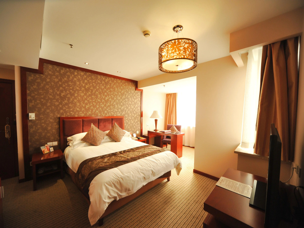 Premier room