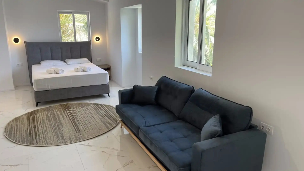 Luxury Suite