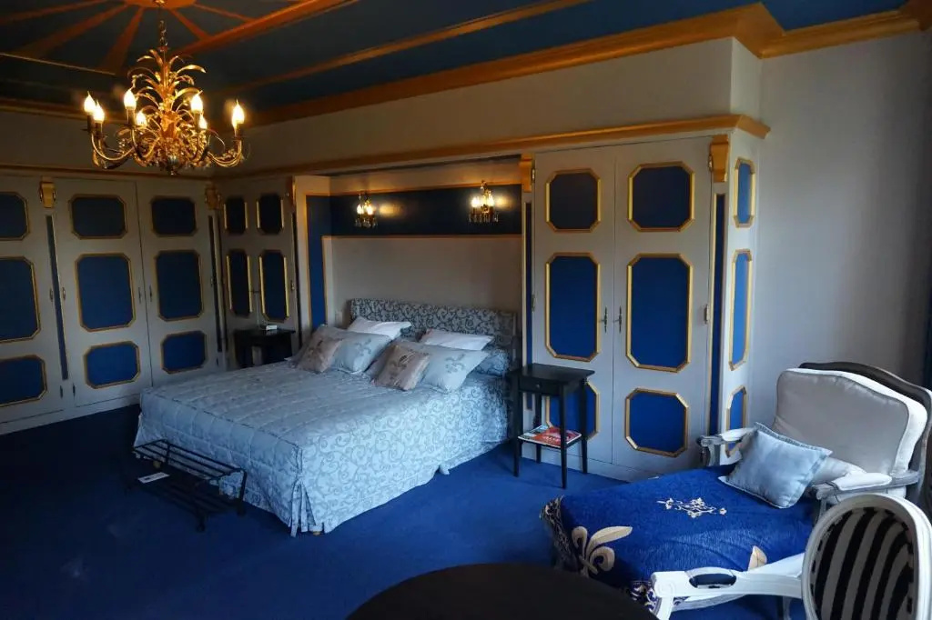 Suite