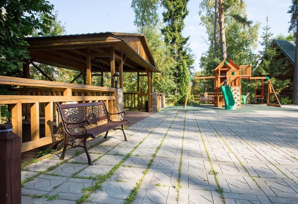 Дачный отель лада holiday
