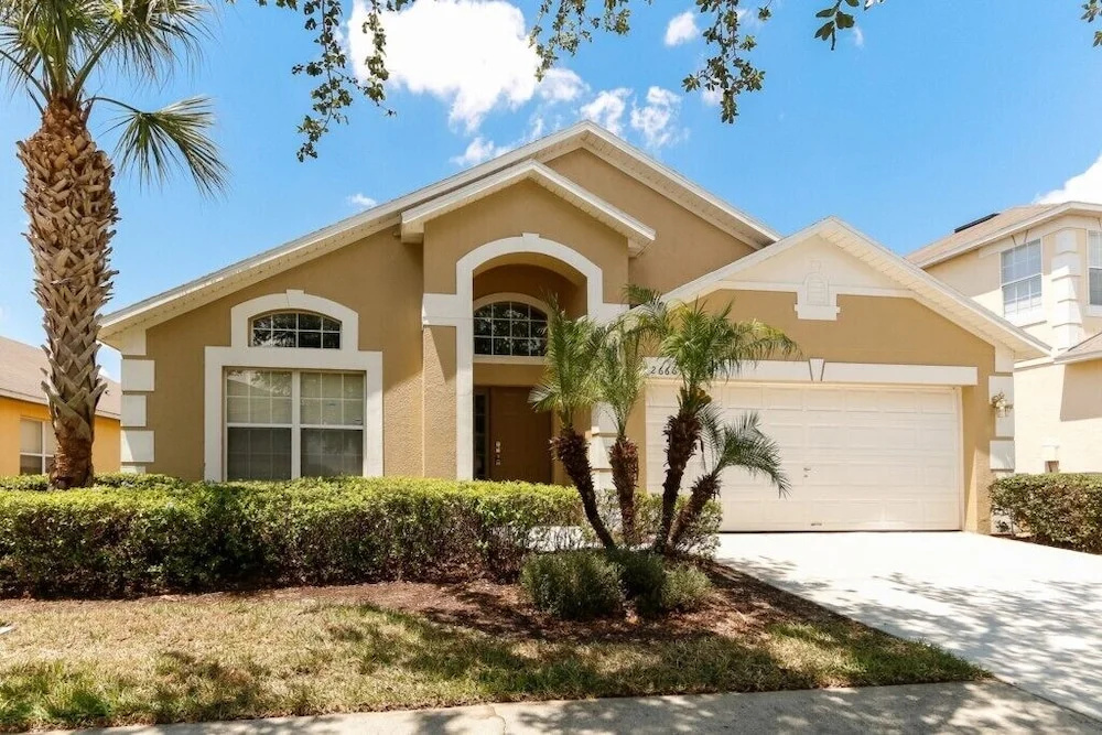 Encanto 4 Bedroom Condo