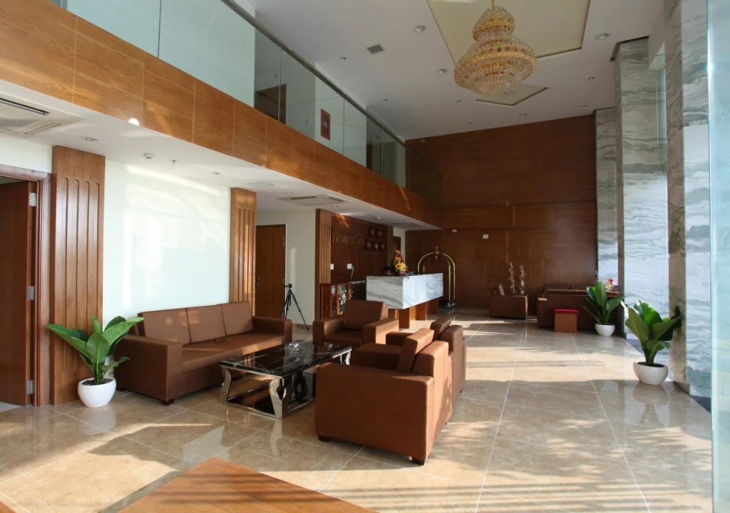 Lobby & Reception