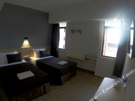 Leo Palace Hotel