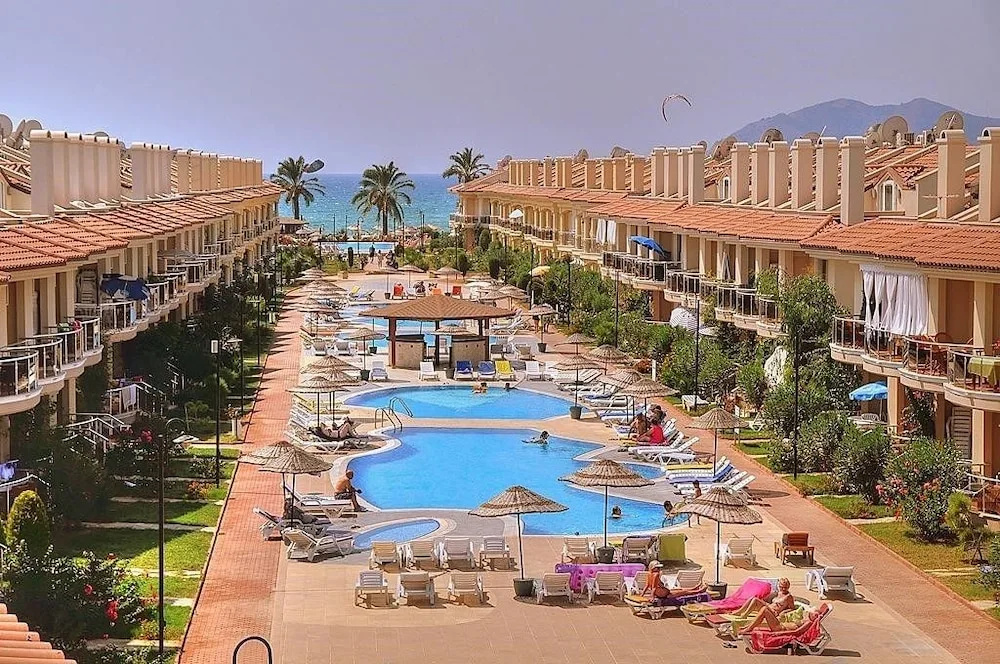 Sunset Beach Club Aqua 26