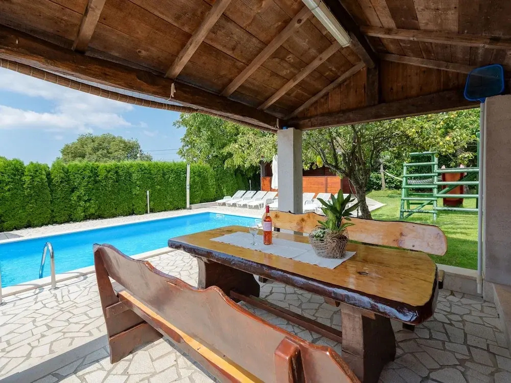 Holiday Home in Lindar With Pool