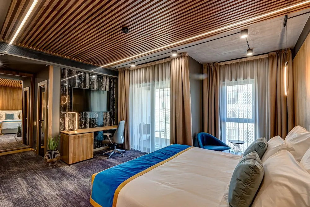 Executive room