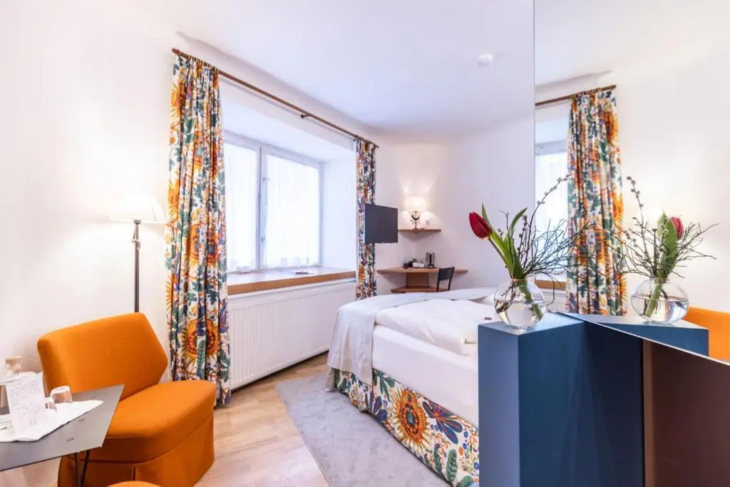 Altstadt Hotel Wolf - Chambres