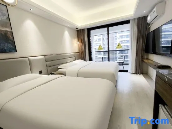 Standard Double room with balcony (twin beds)