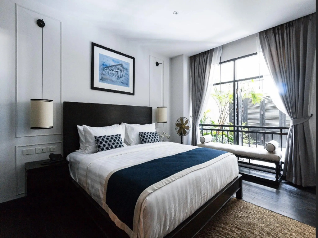 1 Bedroom Suite