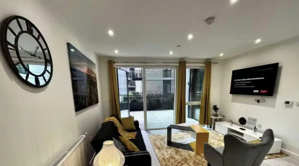 2 Bedroom Flat in Central Bexleyheath With Elevator and Gym Access