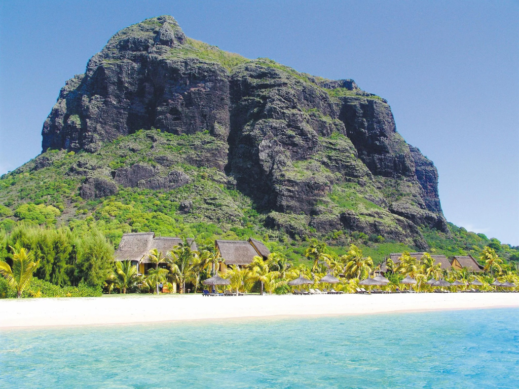 Beach & Waterfront