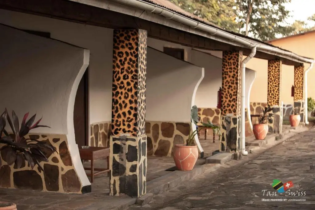 Tan-Swiss Lodge - Chambres