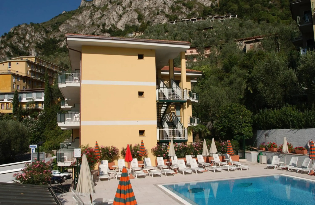 Hotel photo 13