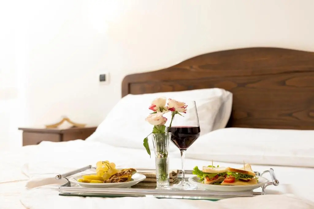 Standard Double room (full double bed)