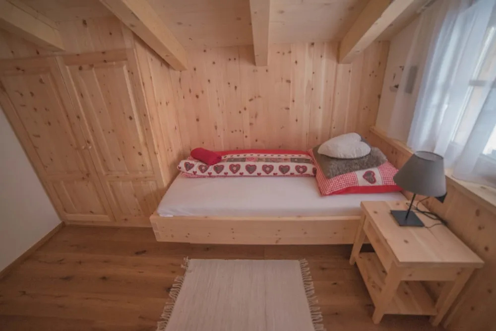 2 Bedrooms Luxury Chalet