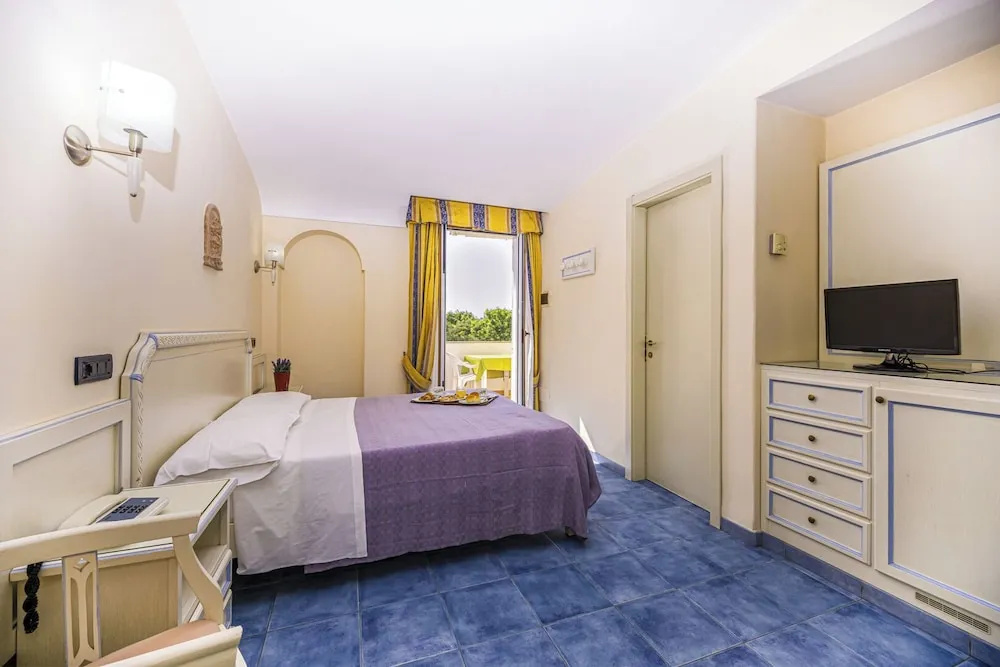 Standard Family room