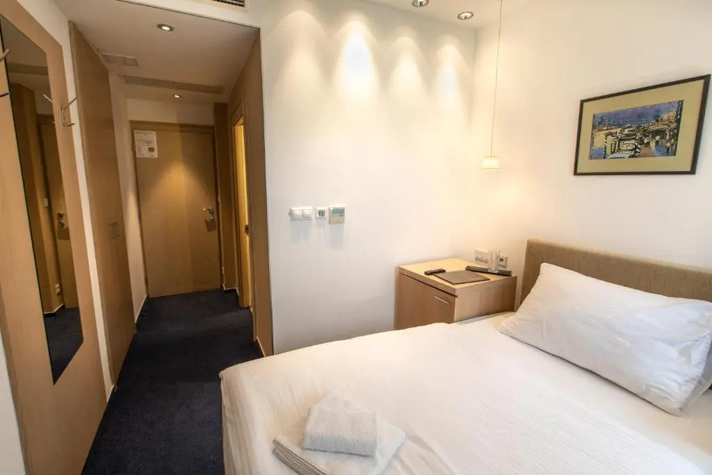 Hotel Villa Necas - Chambres