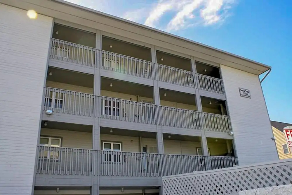 Sand Trap Villas B1 by Seaside Vacations