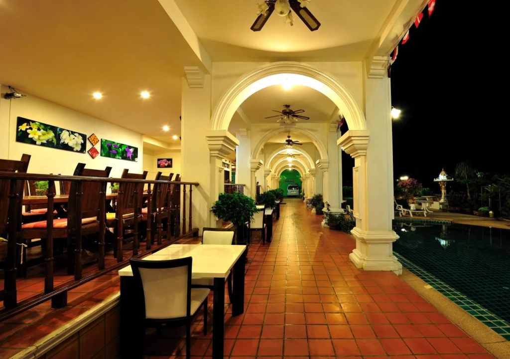 Hotel photo 23