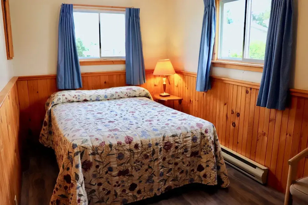 Shining Waters Cottages - Chambres