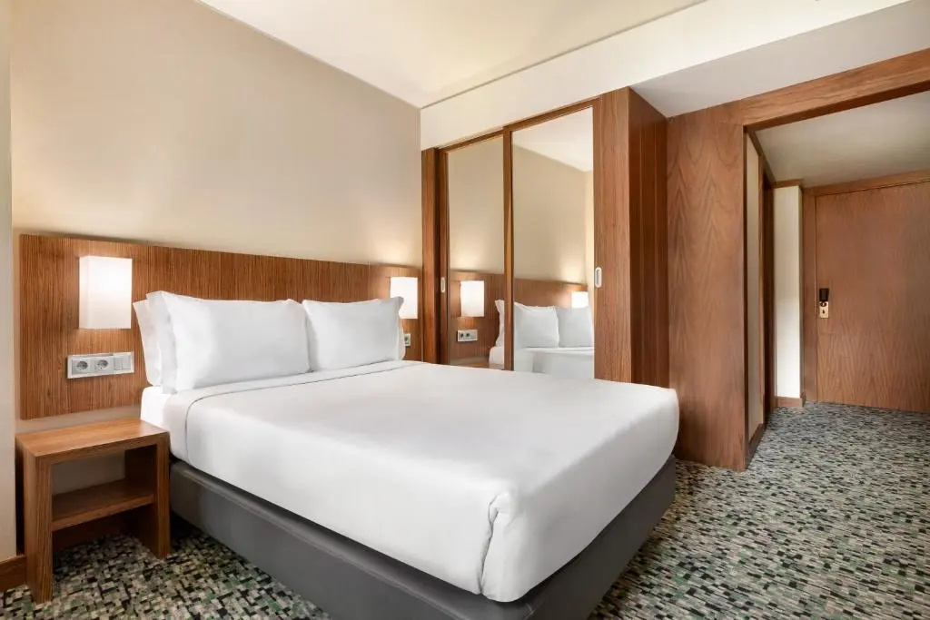 Ramada by Wyndham Lisbon - Chambres