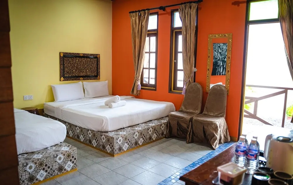 Lost Paradise Resort