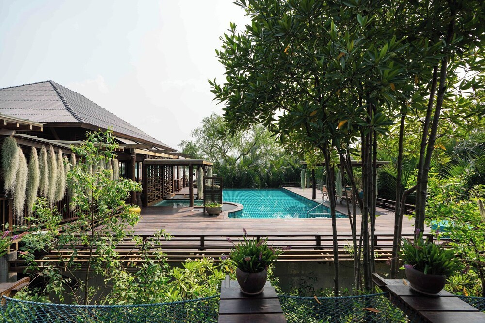 Baan Krai Nao The Riverfront
