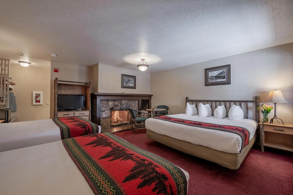 Antler Inn — 4