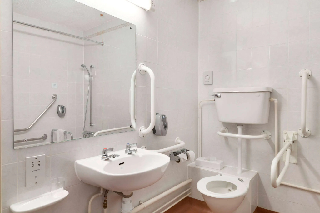 Days Inn by Wyndham Southampton Rownhams - Général