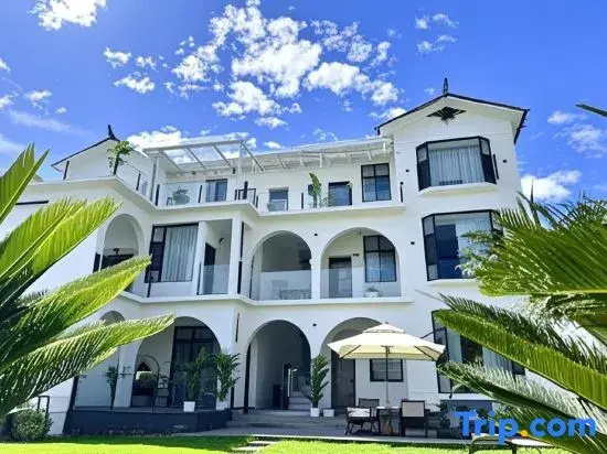 Yishan Banye Homestay (Longqi Wharf Branch)