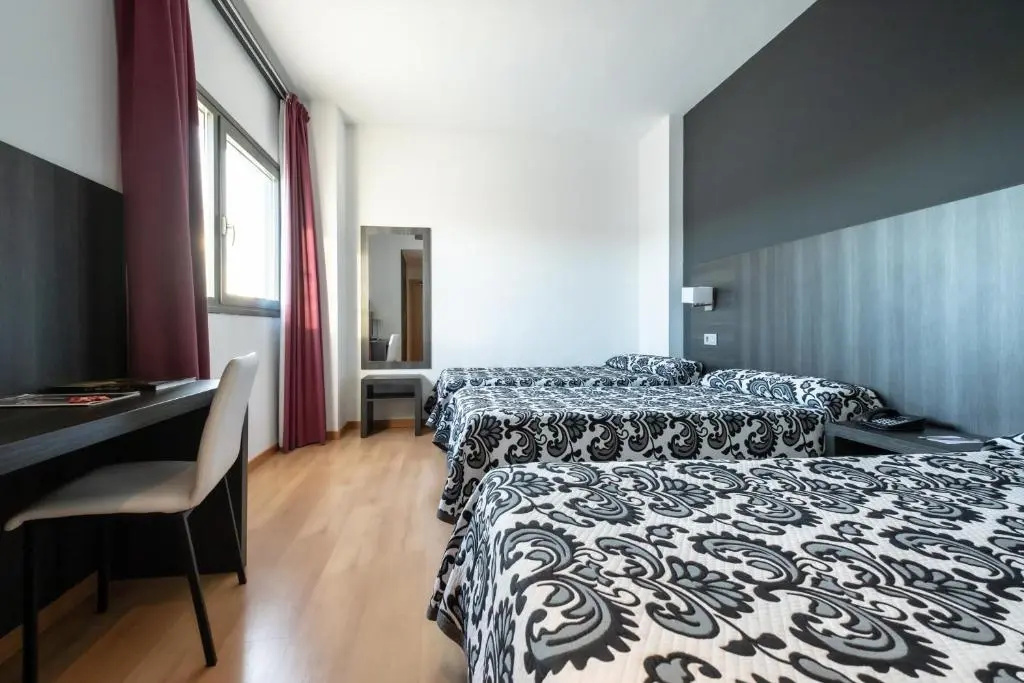 Hotel Abades Via Norte - Chambres