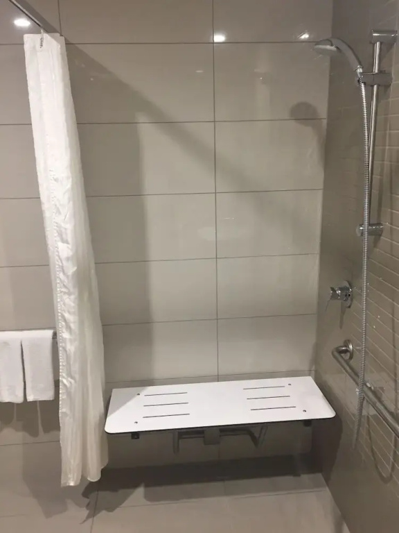 1 Bedroom Apartment with balcony