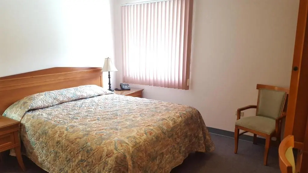Standard Double room with mountain view (full double bed)